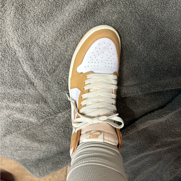 AIR JORDAN 1 RETRO HIGH OG Praline size 9 - Picture 13 of 14